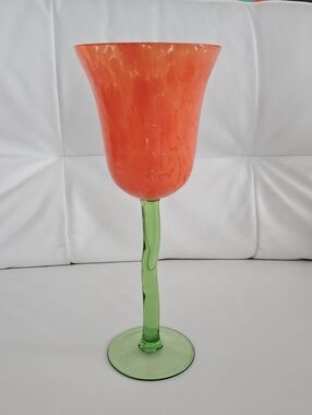 Neiman Marcus Orange Speckled Droplet Tulip Art Glass Wine Goblet, Green Stem